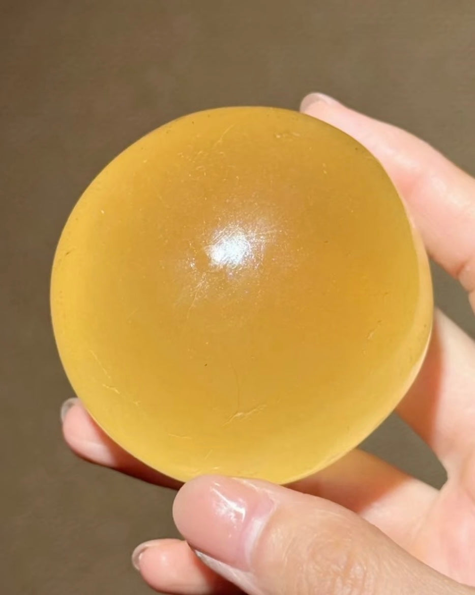 Classic Coconut Oil Ball